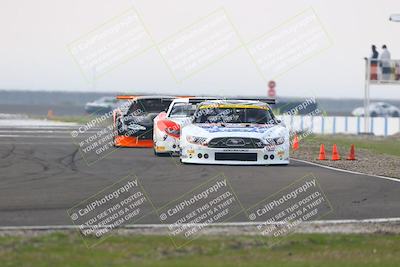 media/Jan-18-2026-CalClub SCCA (Sun) [[8bc6468723]]/Group 5 Race/Turn 1/